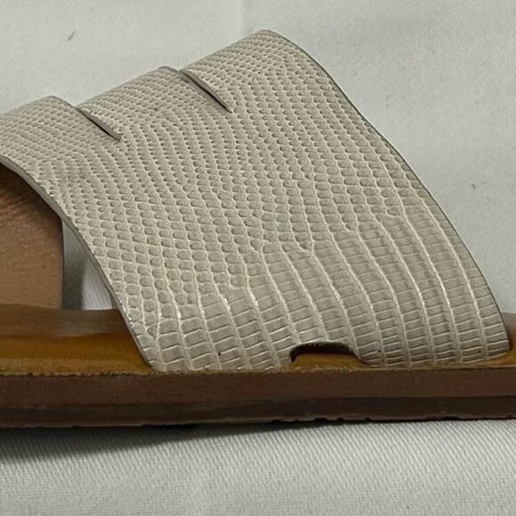 Yellowbox Women’s White Strappy Sandals - Picture 4 of 4